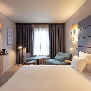 Novotel Centre Midi Hotel